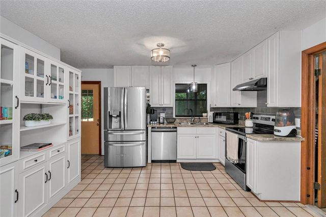 6389 E HOLLY STREET, Inverness, FL 34452