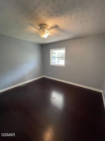 814 Moss Lane, Jefferson City, TN 37760