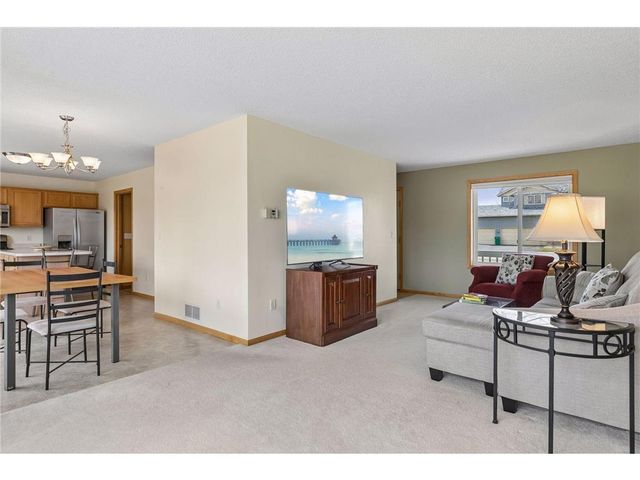49 Windsor Wood Path, Hudson, WI 54016