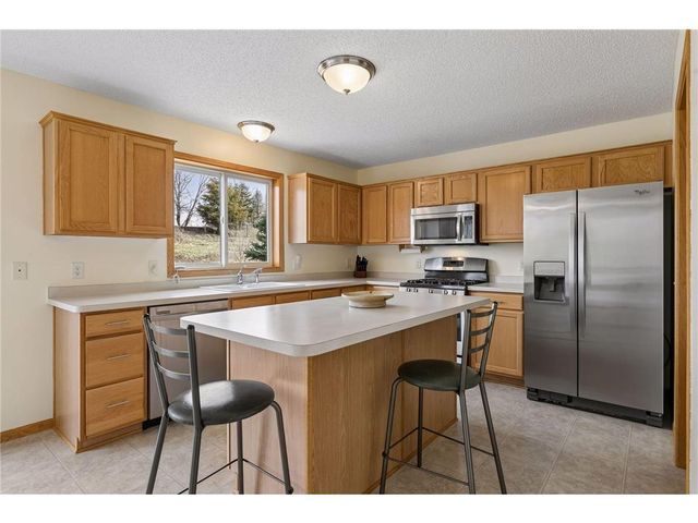 49 Windsor Wood Path, Hudson, WI 54016