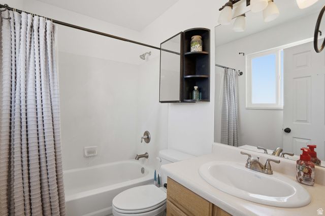 6149 S WALNUT WOOD DR, Kearns, UT 84118