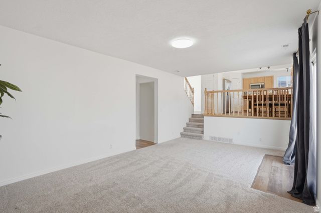 6149 S WALNUT WOOD DR, Kearns, UT 84118