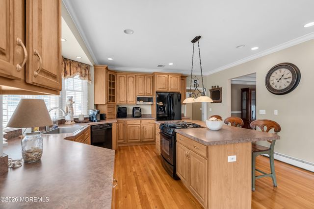 1209 Rue Avenue, Point Pleasant, NJ 08742