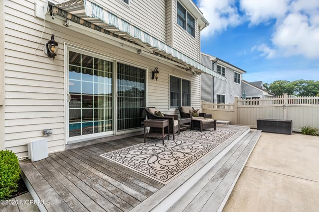 1209 Rue Avenue, Point Pleasant, NJ 08742