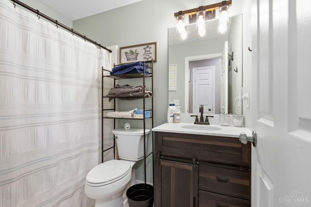 1567 Tollgate Court, Lebanon, OH 45036