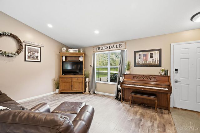 1567 Tollgate Court, Lebanon, OH 45036