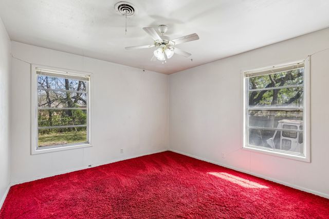 709 S Burdette Avenue, Sherman, TX 75090