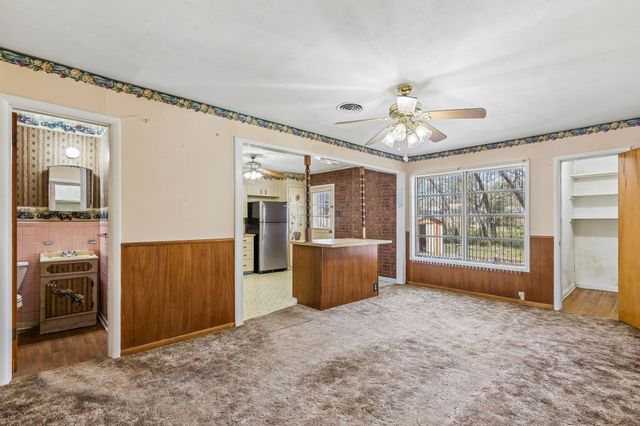 709 S Burdette Avenue, Sherman, TX 75090