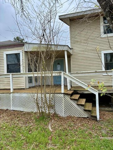 57 Lake Shore Lane, Riverside, TX 77320