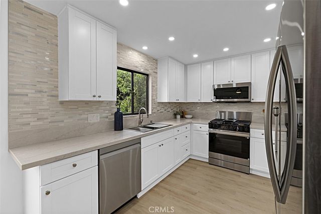 4218 Troost 20, Studio City, CA 91604