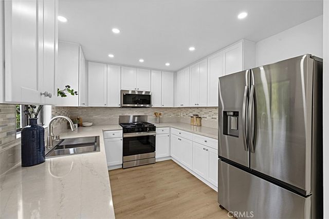 4218 Troost 20, Studio City, CA 91604