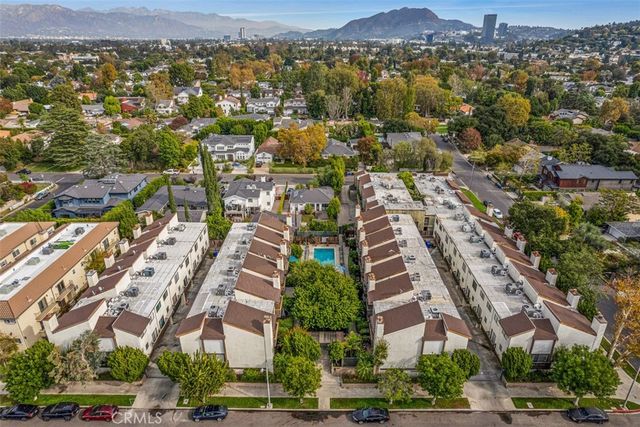 4218 Troost 20, Studio City, CA 91604