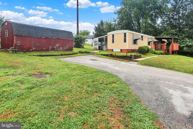 828 SPRING CITY RD, Phoenixville, PA 19460