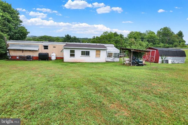 828 SPRING CITY RD, Phoenixville, PA 19460