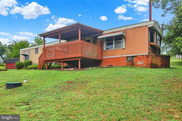 828 SPRING CITY RD, Phoenixville, PA 19460