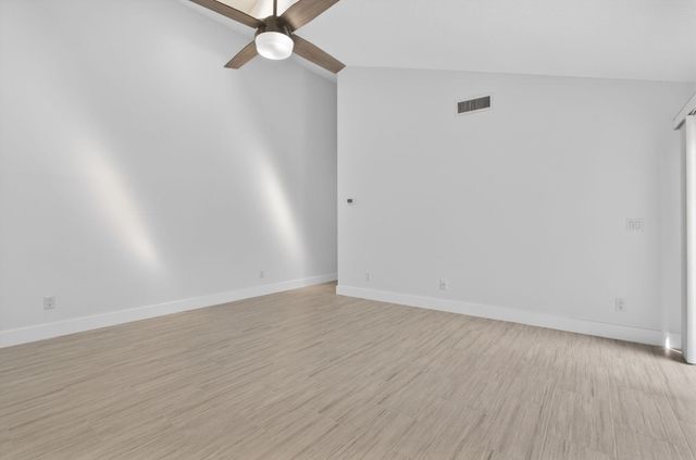 5230 Woodruff Lane, Palm Beach Gardens, FL 33418