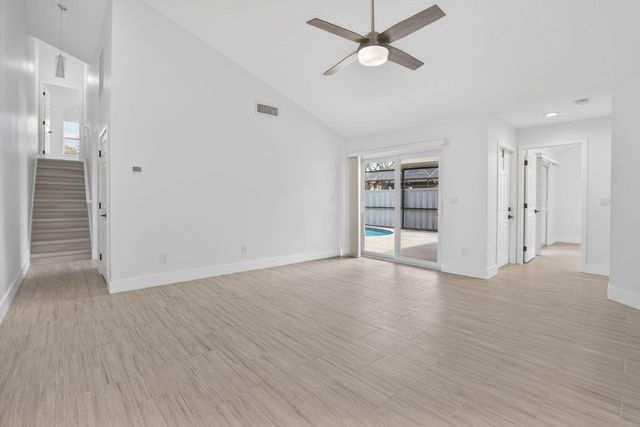 5230 Woodruff Lane, Palm Beach Gardens, FL 33418