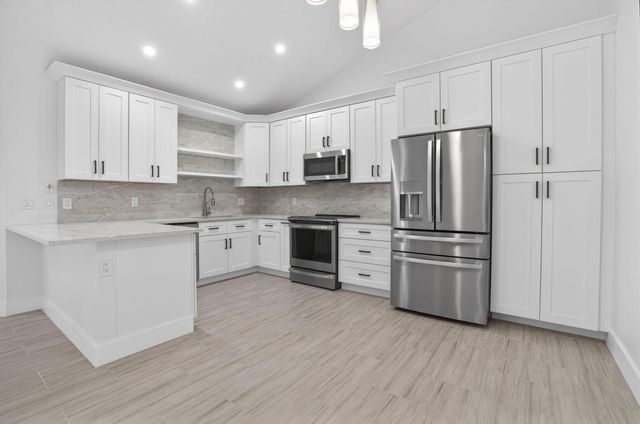 5230 Woodruff Lane, Palm Beach Gardens, FL 33418