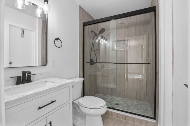 5230 Woodruff Lane, Palm Beach Gardens, FL 33418