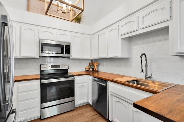 14736 Chaparral Lane 11, Helendale, CA 92342