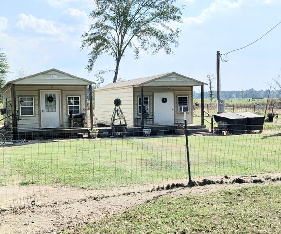 326 Rogers Rd., Columbia, MS 39429