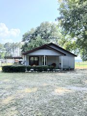 326 Rogers Rd., Columbia, MS 39429