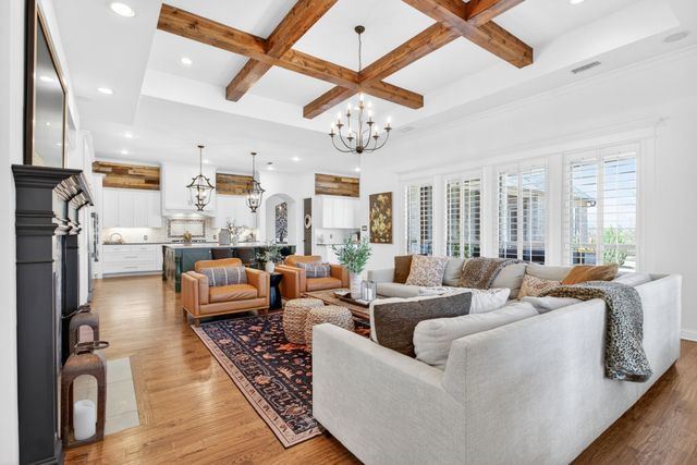 301 Rustic View Lane, Aledo, TX 76008