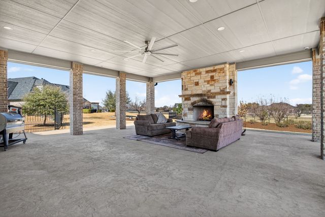 301 Rustic View Lane, Aledo, TX 76008