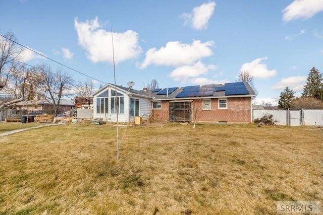 325 W First St, Rigby, ID 83442