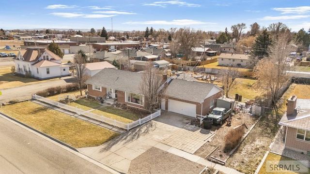 325 W First St, Rigby, ID 83442