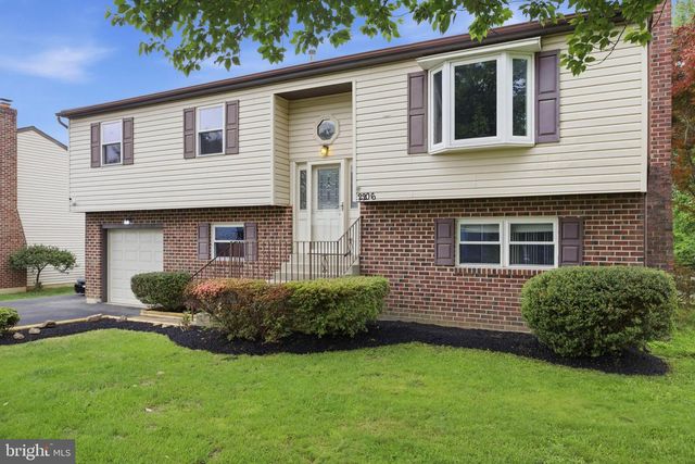 2206 BRIARCLIFF AVE, Upper Chichester, PA 19061