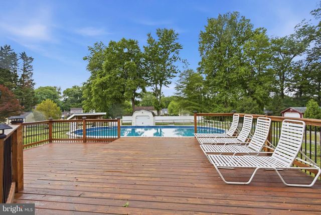 2206 BRIARCLIFF AVE, Upper Chichester, PA 19061