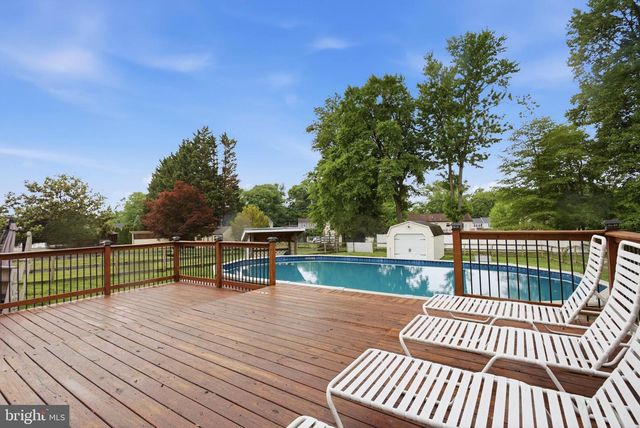 2206 BRIARCLIFF AVE, Upper Chichester, PA 19061