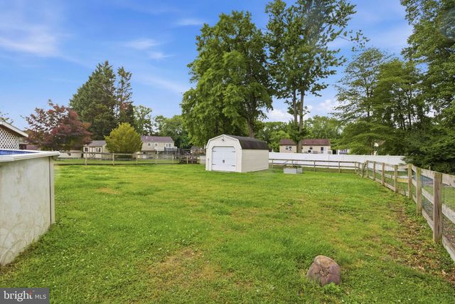 2206 BRIARCLIFF AVE, Upper Chichester, PA 19061