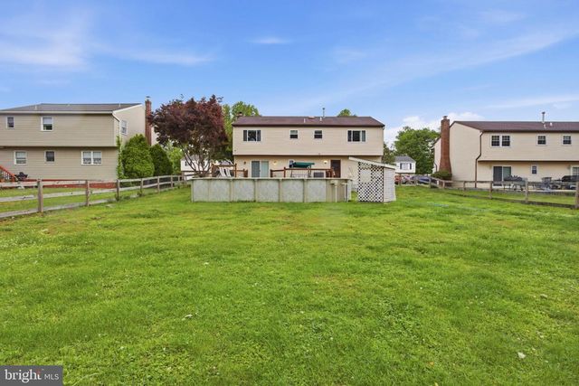 2206 BRIARCLIFF AVE, Upper Chichester, PA 19061