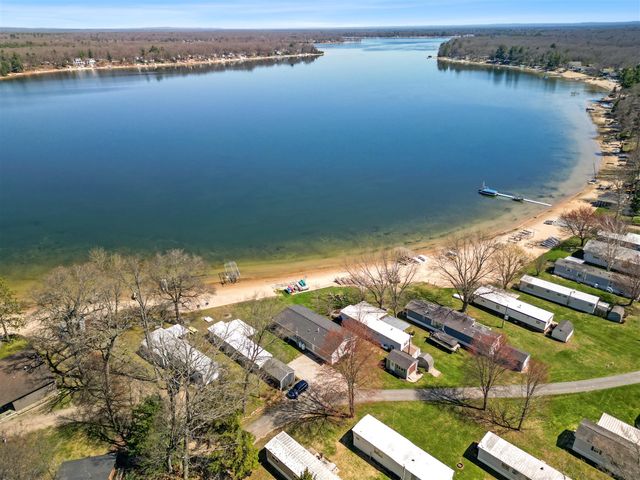 8224 W Pine Grove Beach Drive, Baldwin, MI 49304