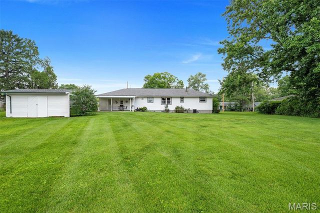 4124 Green Park Road, St Louis, MO 63125