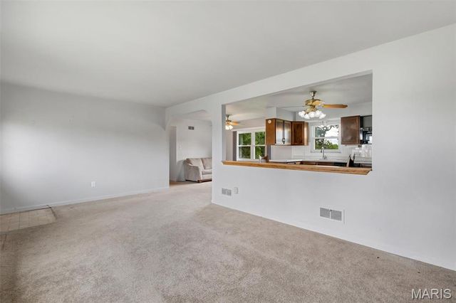 4124 Green Park Road, St Louis, MO 63125