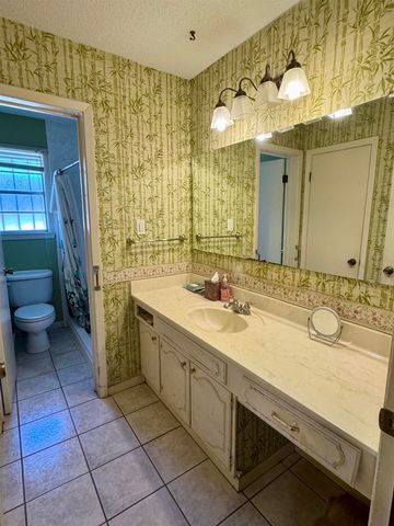 3126 Wytchwood Drive, Morgan City, LA 70380