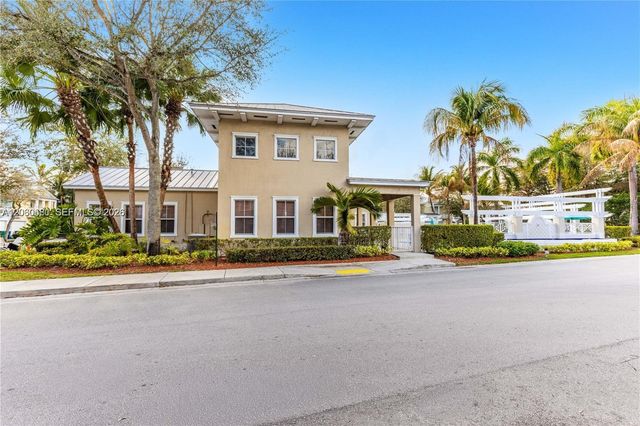 11440 NW 75th Ter, Doral, FL 33178