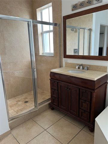 11440 NW 75th Ter, Doral, FL 33178