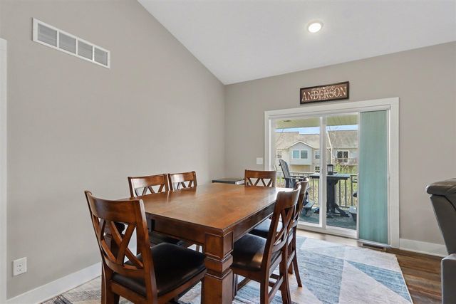 1369 S Village Circle, Kalamazoo, MI 49009