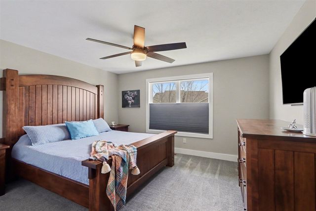 1369 S Village Circle, Kalamazoo, MI 49009