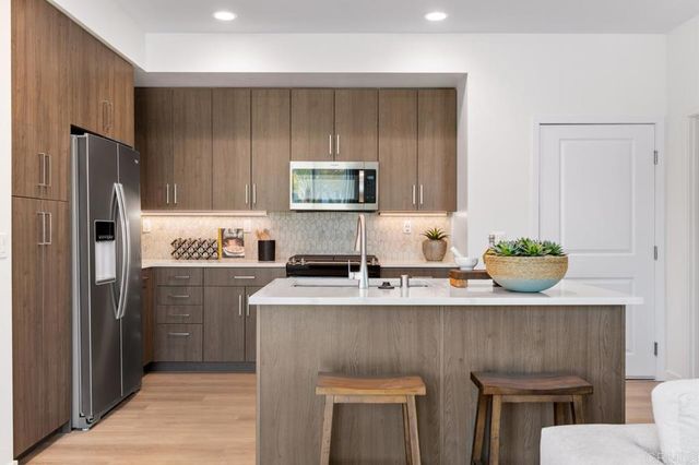 5020 Avenida Lugano 3, Chula Vista, CA 91913