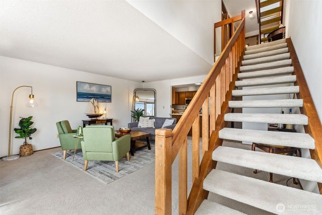 9092 Washington Avenue NW #6, Silverdale, WA 98383