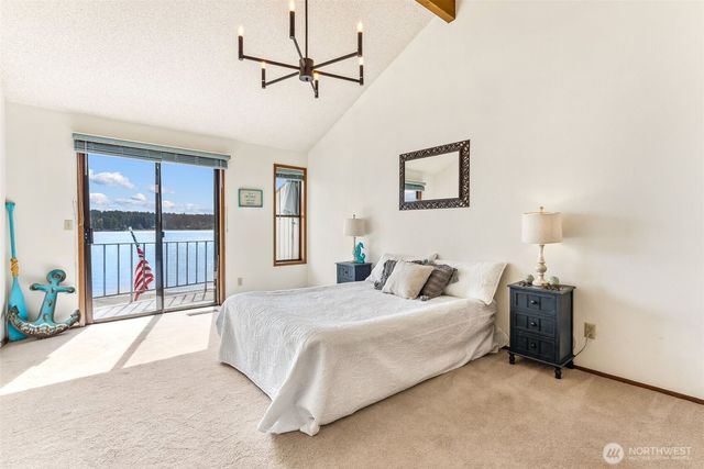 9092 Washington Avenue NW #6, Silverdale, WA 98383