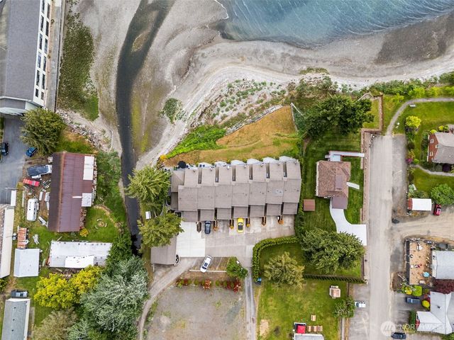 9092 Washington Avenue NW #6, Silverdale, WA 98383
