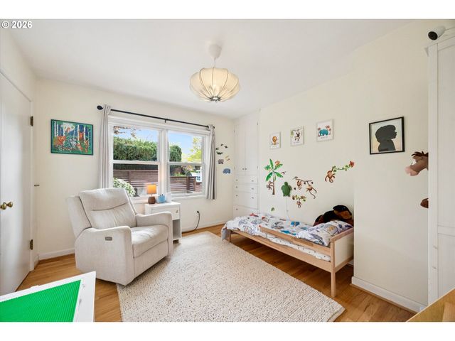 3185 Sw 72nd Ave, Portland, OR 97225