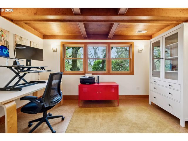 3185 Sw 72nd Ave, Portland, OR 97225