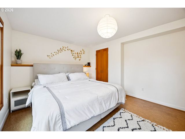 3185 Sw 72nd Ave, Portland, OR 97225